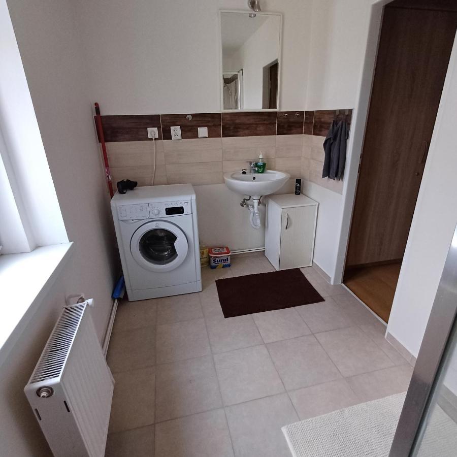 Ap 5 Alice Near Springs - 4 Rooms Karlovy Vary Ngoại thất bức ảnh